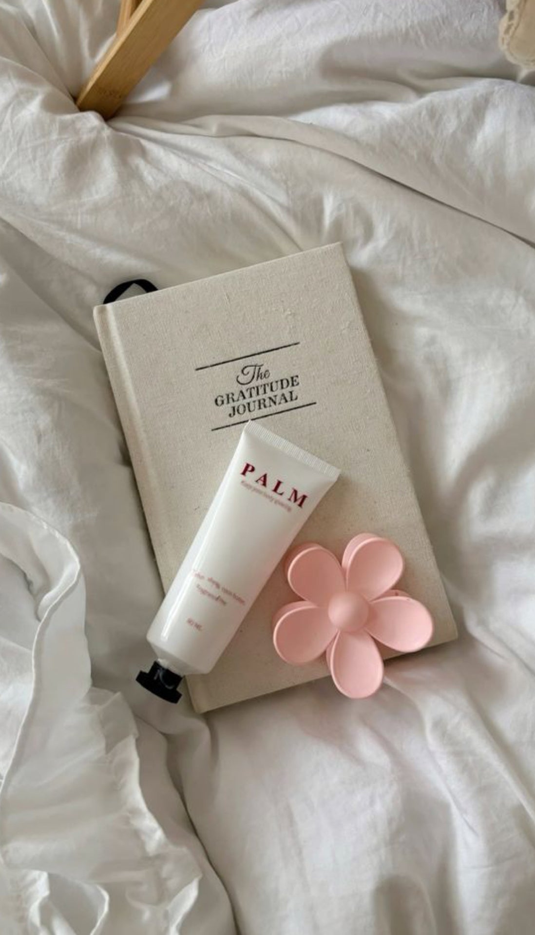The Gratitude Daily Journal In White