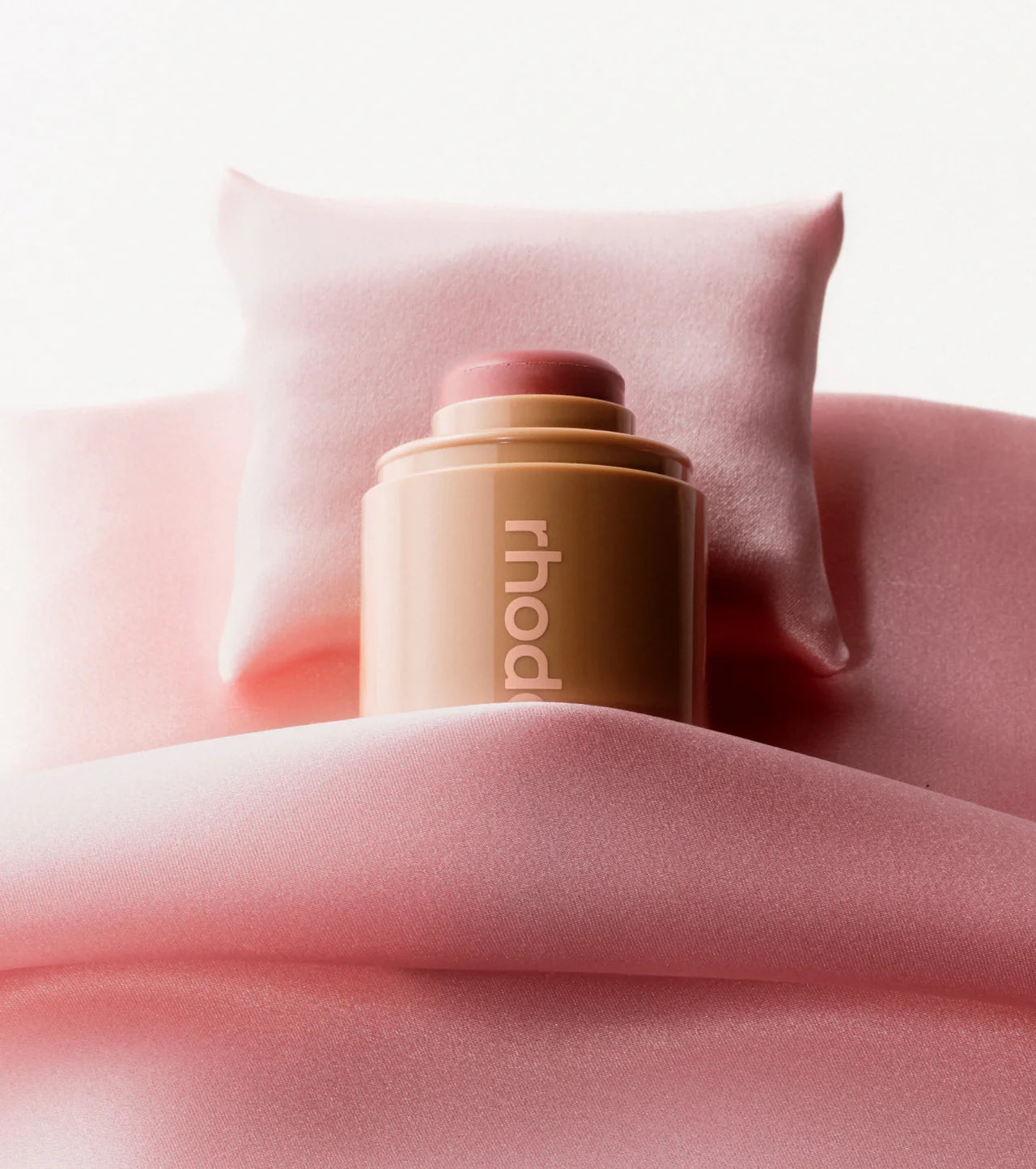 Rhode Pocket Blush In Sleepy Girl