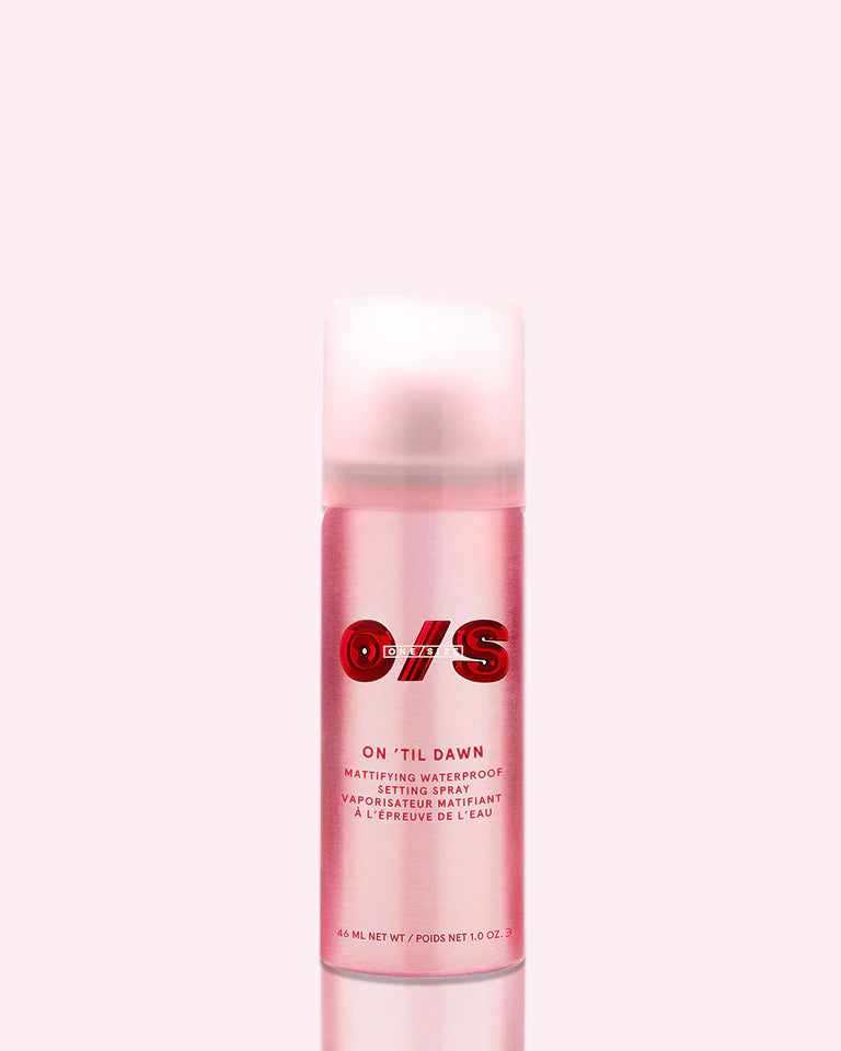 One Size Mattifying Waterproof Setting Spray Travel Size